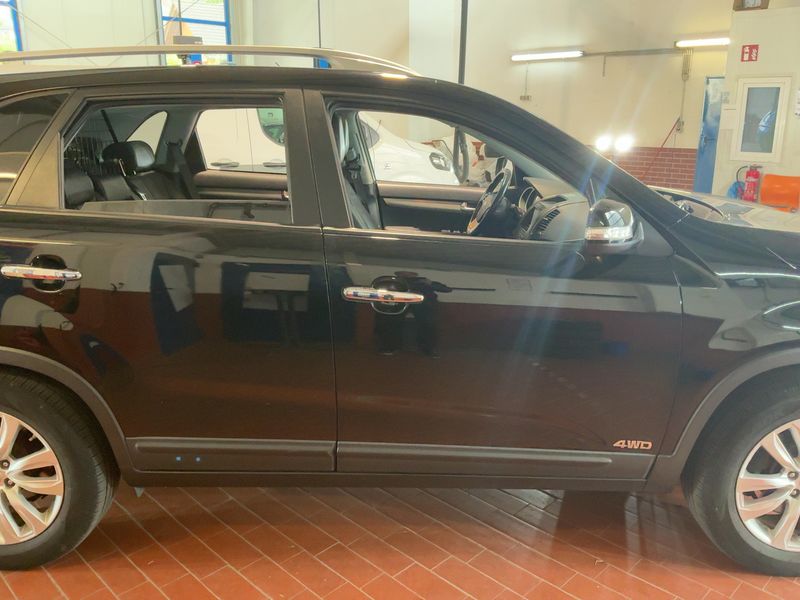Kia Sorento 2.2 CRDi Spirit 4WD 2010 – снимка 10
