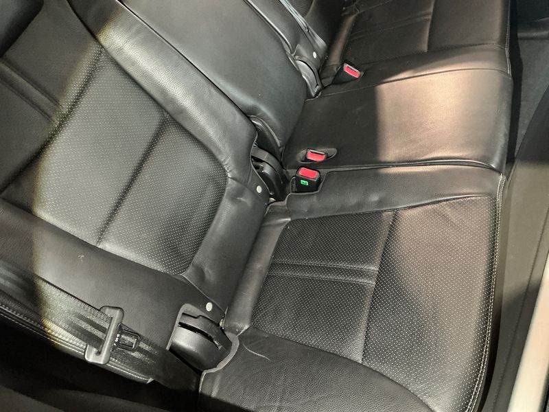 Kia Sorento 2.2 CRDi Spirit 4WD 2010 – снимка 25