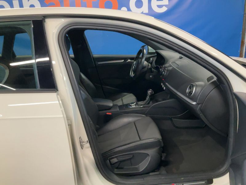 Audi A3 Sportback 2.0 TDI S line Sportpaket 2015 – снимка 17
