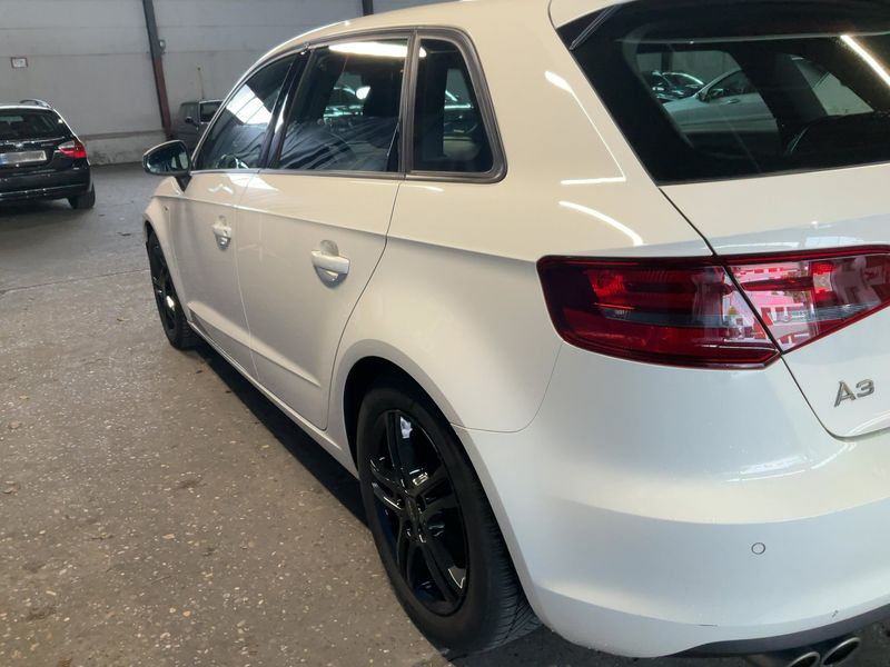Audi A3 Sportback 2.0 TDI S line Sportpaket 2015 – снимка 6