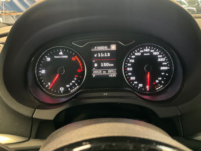 Audi A3 Sportback 2.0 TDI S line Sportpaket 2015 – снимка 19