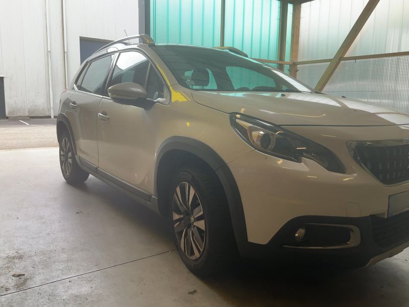 Peugeot 2008 1.2 PureTech Allure 2018 – снимка 12