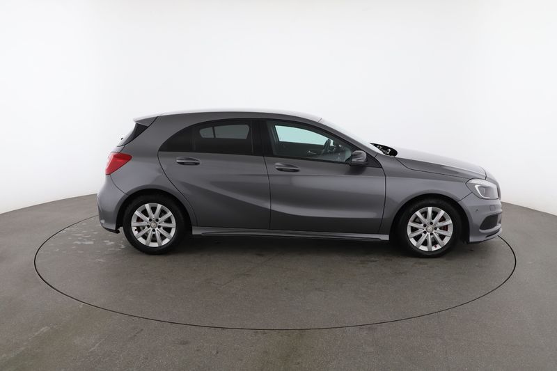 Mercedes-Benz A-Klasse A 200 CDI Premium 2015 – снимка 9