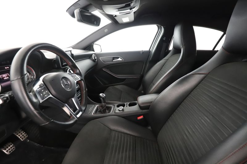 Mercedes-Benz A-Klasse A 200 CDI Premium 2015 – снимка 16