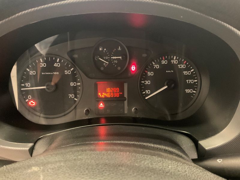 Citroen Berlingo 1.6 Blue-HDi Confort L1 2017 – снимка 4