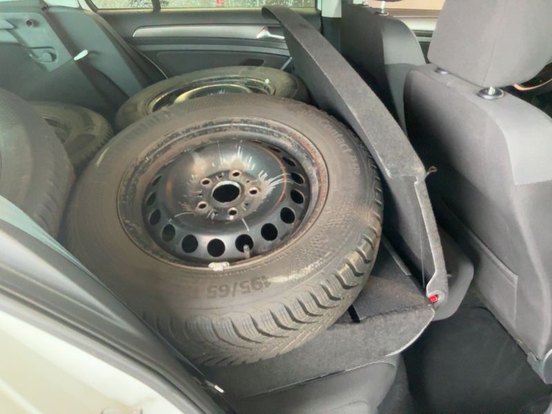 Volkswagen Golf VII 1.2 TSI Comfortline BlueMotion Tech 2013 – снимка 20