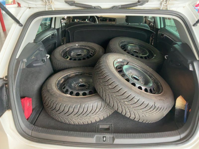 Volkswagen Golf VII 1.2 TSI Comfortline BlueMotion Tech 2013 – снимка 16