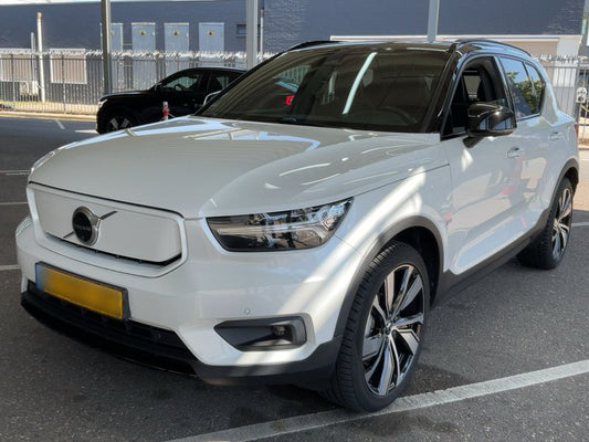 Volvo XC40 P8 electric drive 300 kW R-Design Pure AWD 2020 – снимка 1