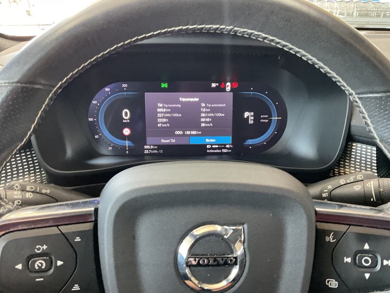 Volvo XC40 P8 electric drive 300 kW R-Design Pure AWD 2020 – снимка 18