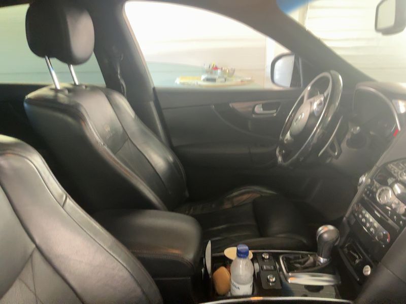 Infiniti FX 3.0 V6 Diesel FX30d S 2011 – снимка 16