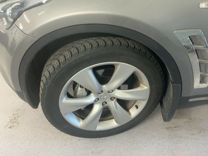 Infiniti FX 3.0 V6 Diesel FX30d S 2011 – снимка 3