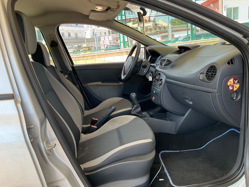 Renault Clio 1.2 Authentique 2009 – снимка 3