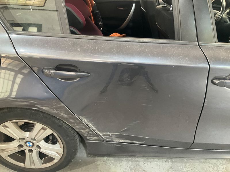 BMW 1er 120d 2007 – снимка 27