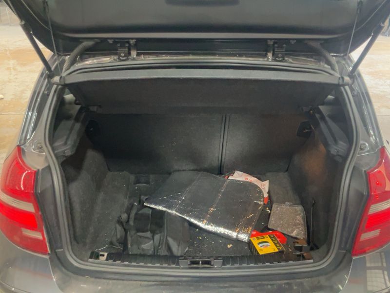 BMW 1er 120d 2007 – снимка 15