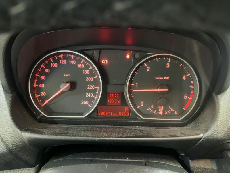 BMW 1er 120d 2007 – снимка 18
