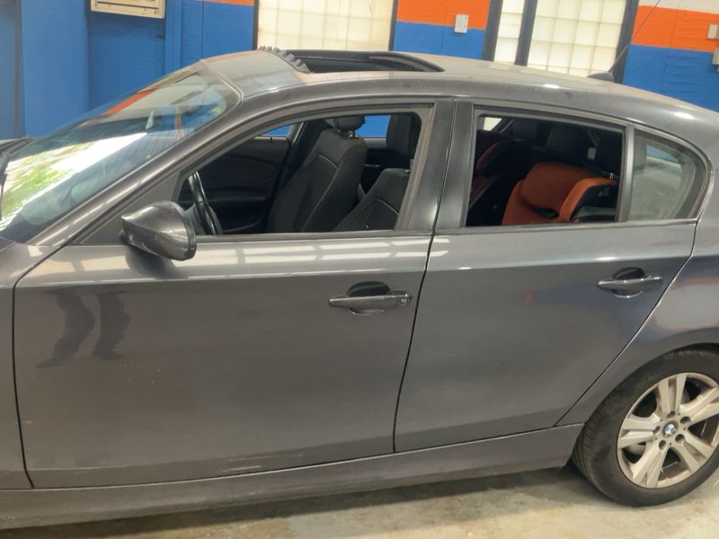BMW 1er 120d 2007 – снимка 4