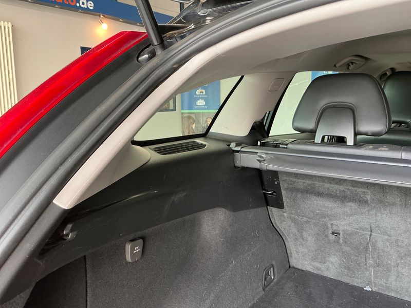 Volvo V60 2.0 D5 Summum 2017 – снимка 27
