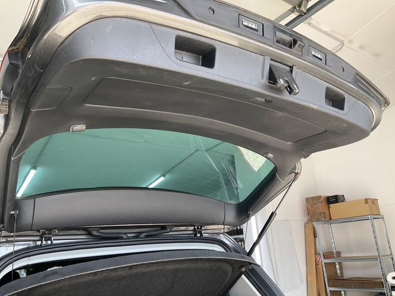 Volkswagen Tiguan 1.4 TSI Sport & Style BlueMotion Tech 2015 – снимка 35