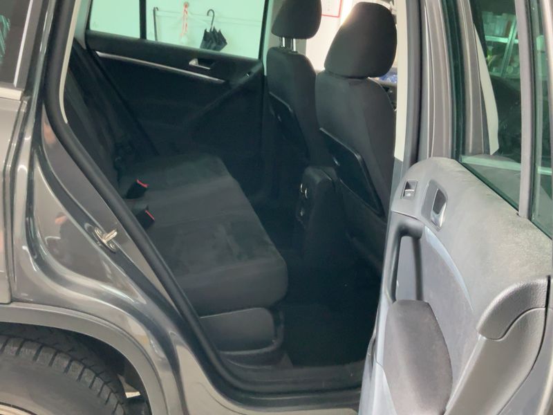 Volkswagen Tiguan 1.4 TSI Sport & Style BlueMotion Tech 2015 – снимка 19