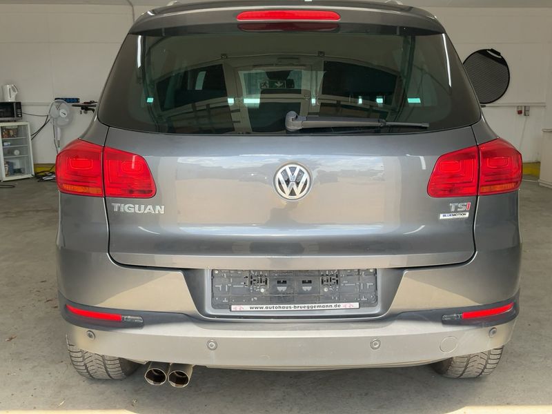 Volkswagen Tiguan 1.4 TSI Sport & Style BlueMotion Tech 2015 – снимка 7