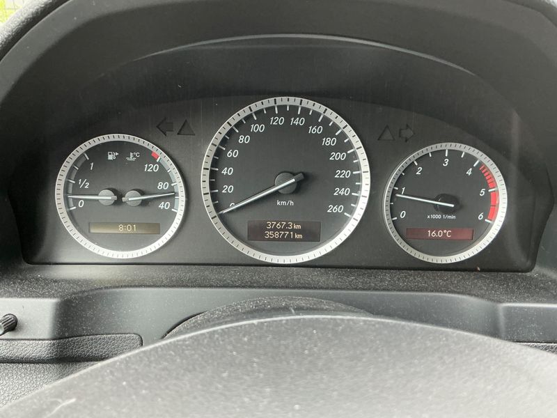 Mercedes-Benz C-Klasse C 200 CDI T Classic 2009 – снимка 4