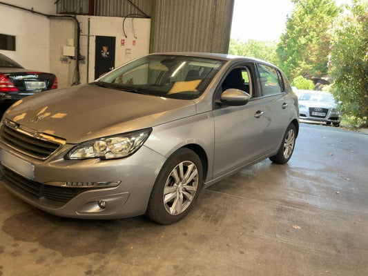 Peugeot 308 1.6 Blue-HDi Active Business 2017 – снимка 2