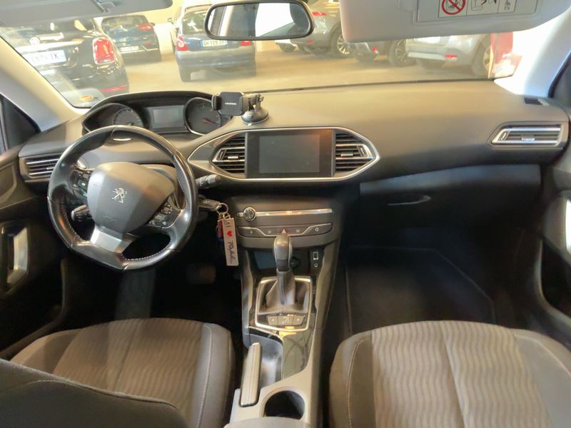 Peugeot 308 1.6 Blue-HDi Active Business 2017 – снимка 17