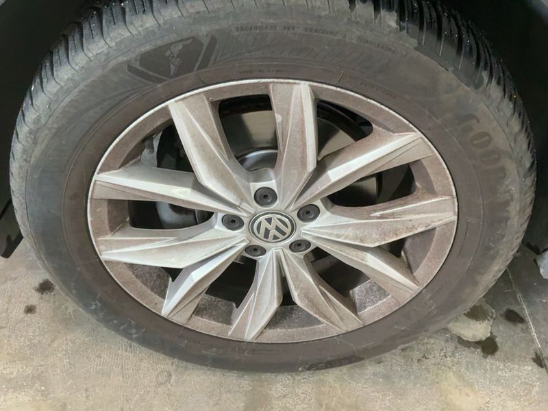 Volkswagen Tiguan 2.0 TDI Executive 4Motion BlueMotion Tech 2017 – снимка 3