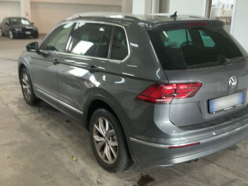 Volkswagen Tiguan 2.0 TDI Executive 4Motion BlueMotion Tech 2017 – снимка 6