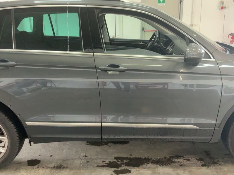 Volkswagen Tiguan 2.0 TDI Executive 4Motion BlueMotion Tech 2017 – снимка 10