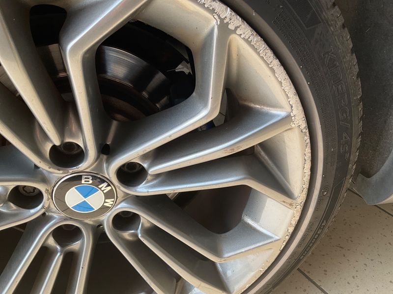 BMW X1 sDrive 16d 2013 – снимка на щета 26
