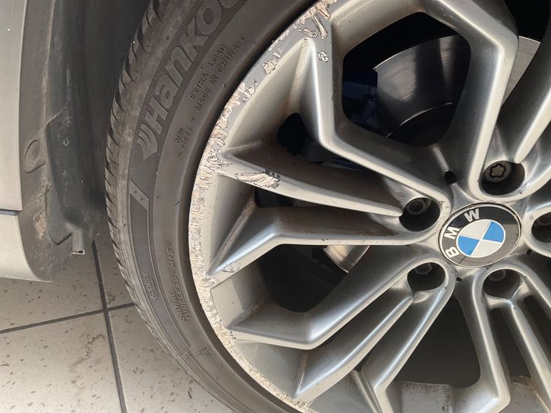BMW X1 sDrive 16d 2013 – снимка на щета 24
