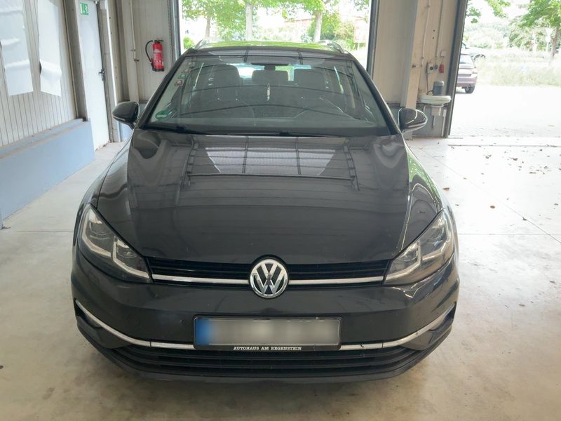 Volkswagen Golf VII 2.0 TDI Highline BlueMotion Tech 2017 – снимка 14