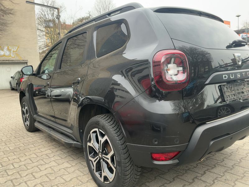 Dacia Duster 1.3 TCe Anniversary 2019 – снимка 6