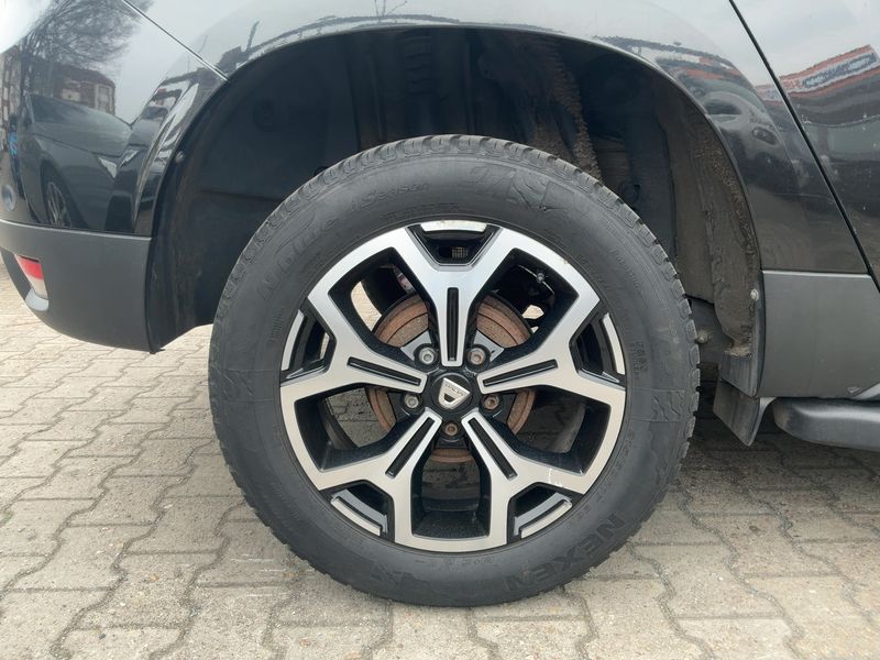 Dacia Duster 1.3 TCe Anniversary 2019 – снимка 9