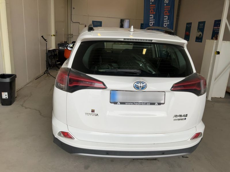 Toyota RAV 4 2.5 Hybrid Comfort 2018 – снимка 7