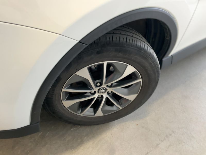 Toyota RAV 4 2.5 Hybrid Comfort 2018 – снимка 3