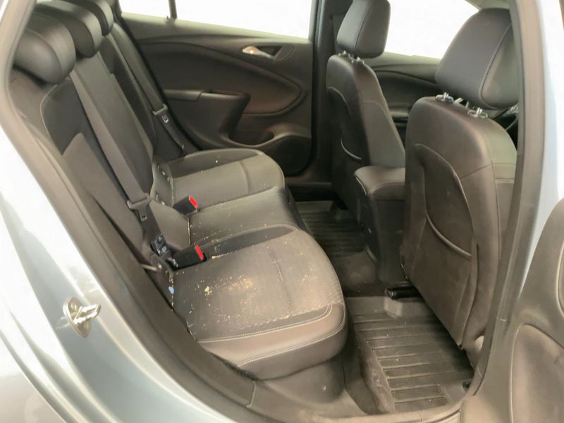 Opel Astra 1.6 CDTI Innovation Start&Stop 2016 – снимка 19