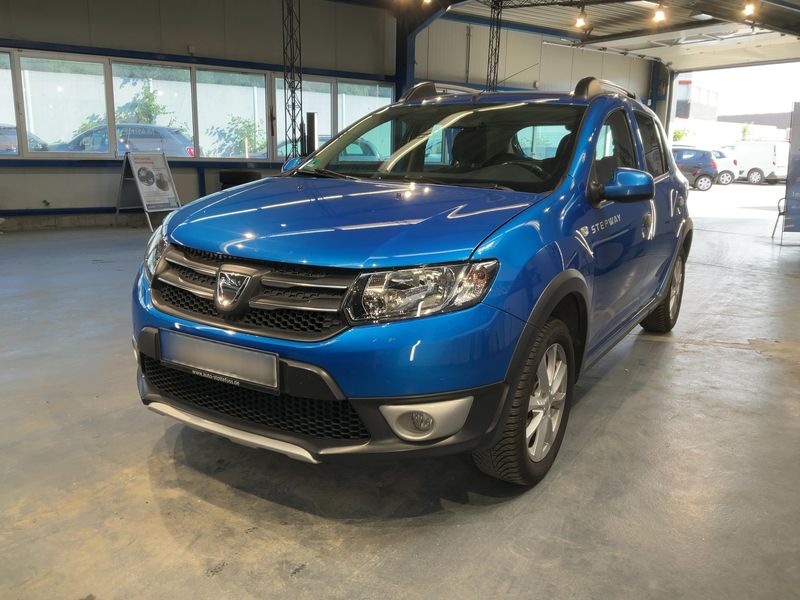 Dacia Sandero 0.9 TCe Stepway Prestige 2015 – снимка 1