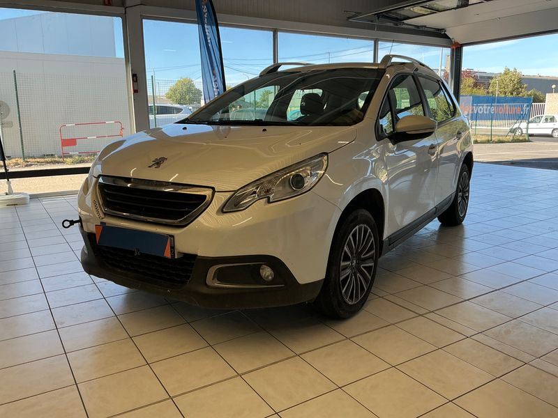Peugeot 2008 1.2 PureTech Active 2016 – снимка 1