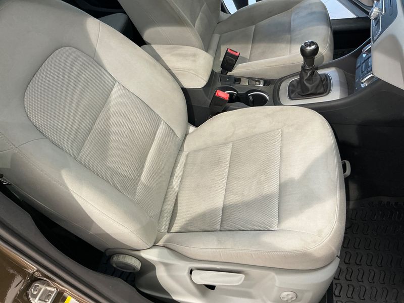 Audi Q3 2.0 TDI 2013 – снимка 26