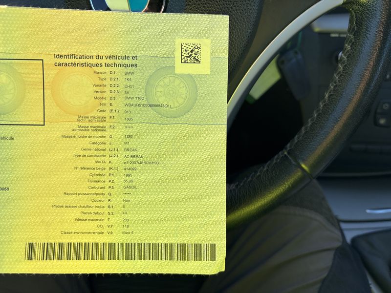 BMW 1er 116d 2011 – снимка 15