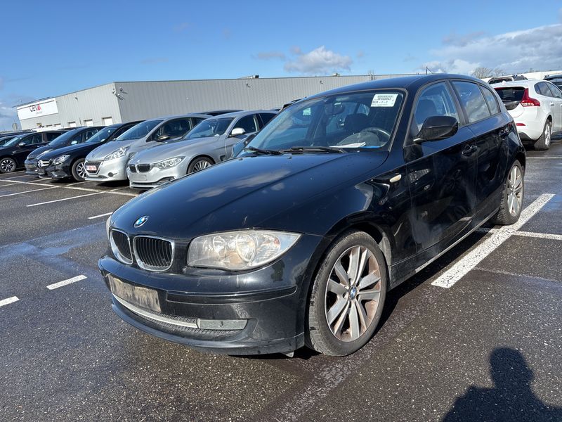 BMW 1er 116d 2011 – снимка 2