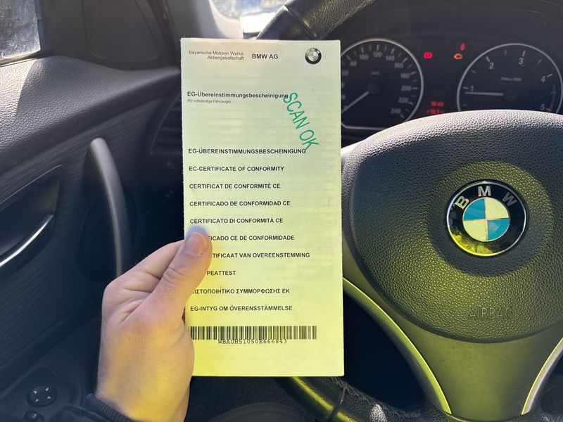 BMW 1er 116d 2011 – снимка 17