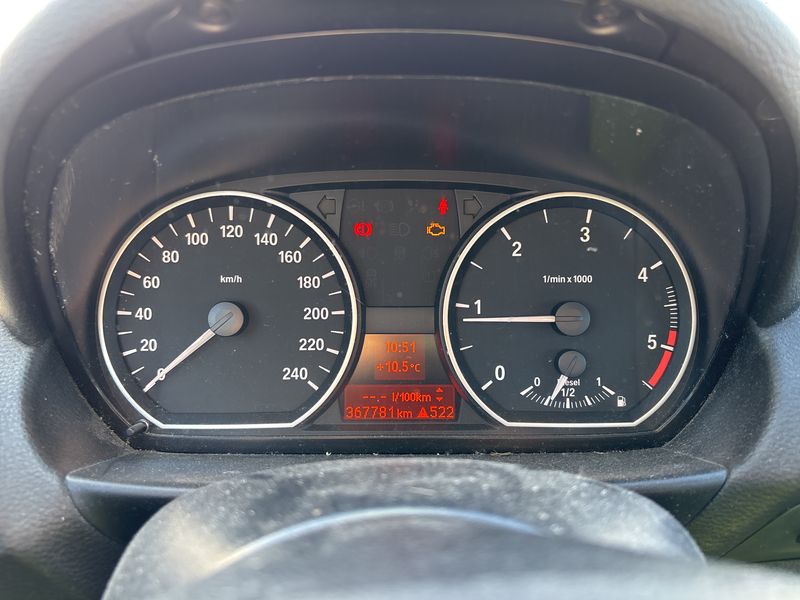 BMW 1er 116d 2011 – снимка 12