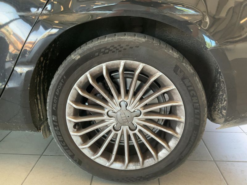 Audi A4 2.0 TDI Advanced 2015 – снимка 5