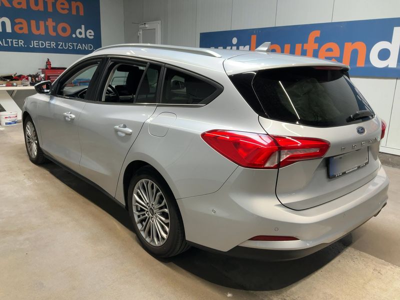 Ford Focus 2.0 TDCi EcoBlue Titanium 2021 – снимка 6
