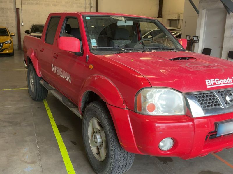 Nissan Pick-up 2.5 Turbodiesel Doppelkabine Challenge 4x4 2004 – снимка 12