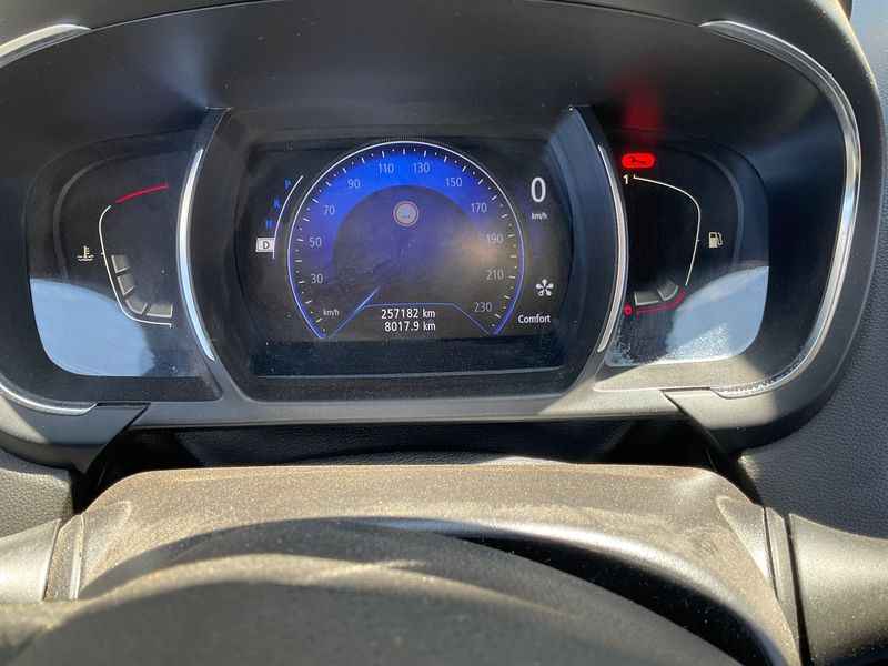 Renault Scenic 1.5 dCi Energy Intens 2017 – снимка 18