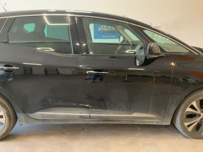 Renault Scenic 1.5 dCi Energy Intens 2017 – снимка 10